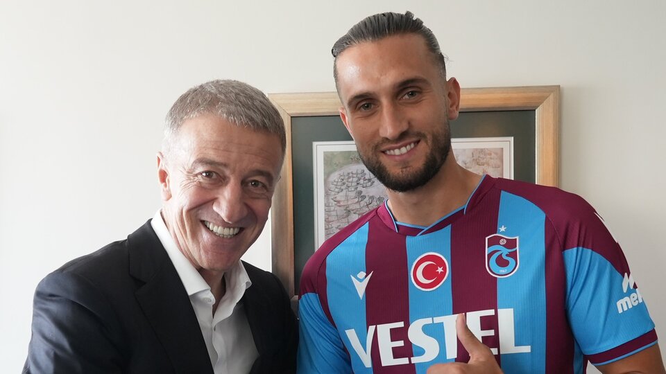 Yusuf Yazıcı resmen Trabzonspor'da