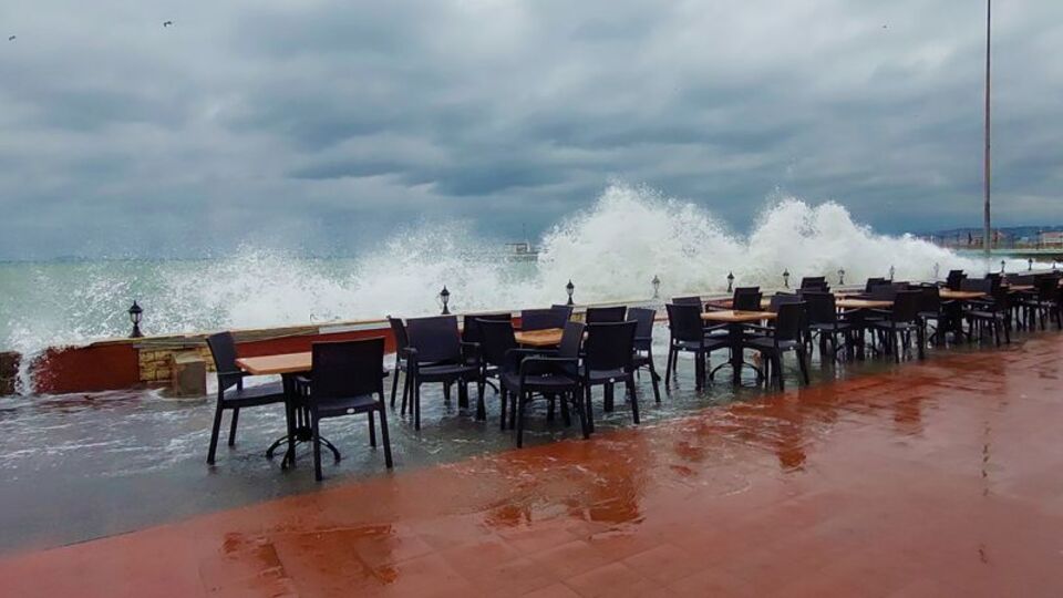 Meteoroloji saat verdi! Marmara'da fırtına!