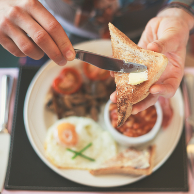 Kahvaltı sorusu tıp dünyasını ikiye böldü!