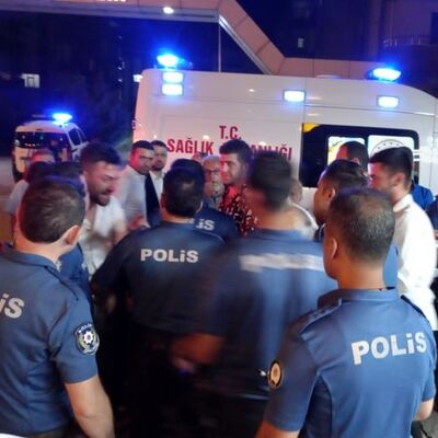 "Neden ilk bizim şarkımız çalmadı!" Düğün karıştı!