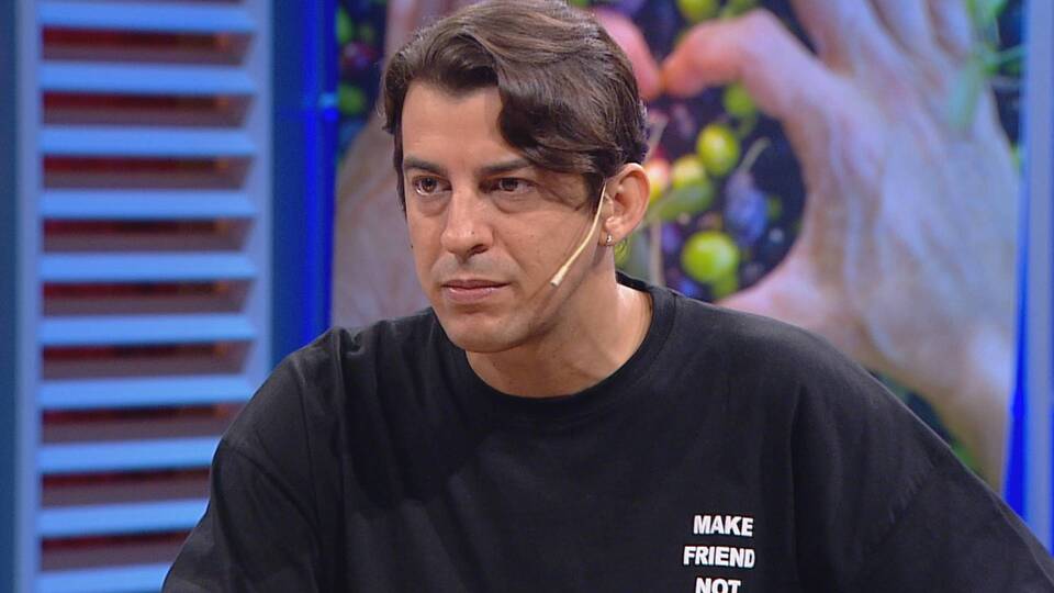 "Popçular oportünist bir müzik türünün canlıları"