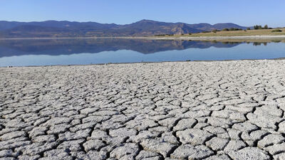 O gölde 4 yıl sonra tehlikeli gelişme!