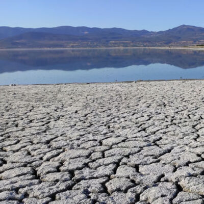 O gölde 4 yıl sonra tehlikeli gelişme!
