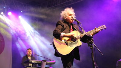 Yeni Türkü 'World Akustik' sahnesinde