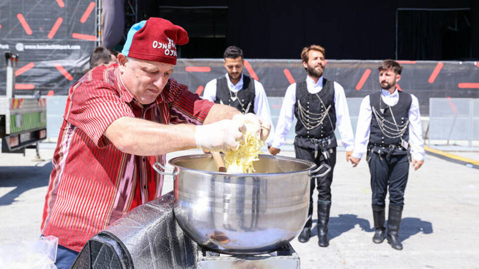 En uzun kuymak rekoru denemesi