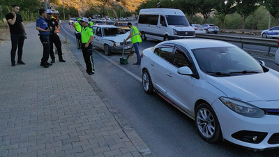 Otomobilin çarptığı sürücü öldü