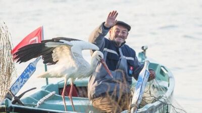 'Yaren' leylek, Adem Amca'ya 11. kez veda etti