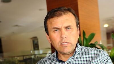 "Meslek odaları ve barolar dernek mevzuatından kurtulmalı"