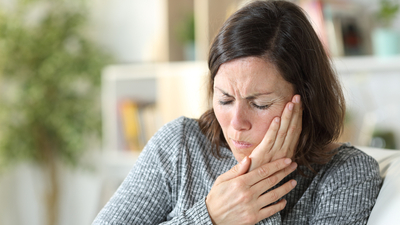 Diş eti iltihabı neden olur, nasıl geçer?