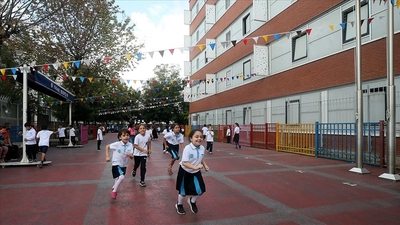 Öğrencilere 'uyku borcunuzu kapatın' uyarısı!