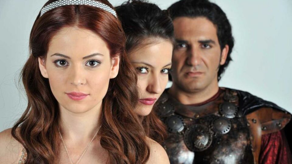 Kayıp Prenses'in peri kızıydı! Bakın o ünlü oyuncu kimle evlendi