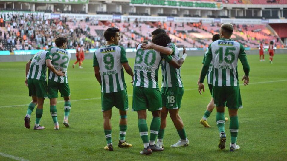 Konyaspor doludizgin!