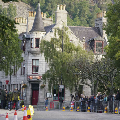 Kraliçe'nin naaşı taşınıyor