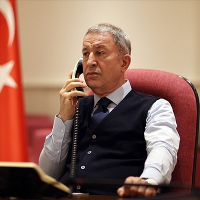 Bakan Akar, Ukraynalı bakanlar ile görüştü