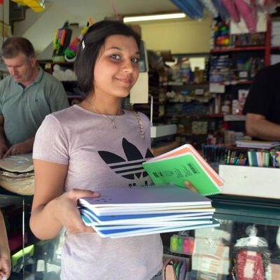 Edirne'ye okul alışverişi için geliyorlar