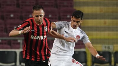 Hatay'da puanlar paylaşıldı