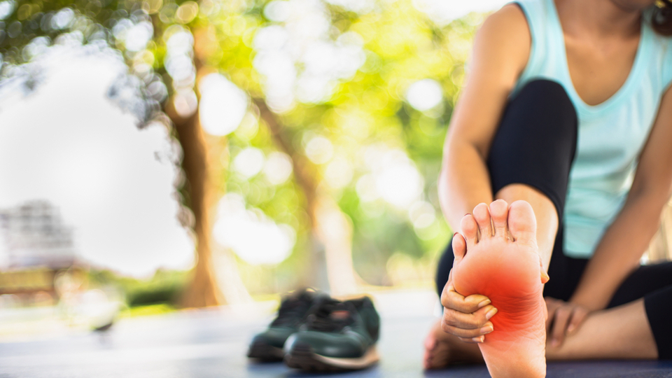 Ayak ağrısına iyi gelen doğal çözümler