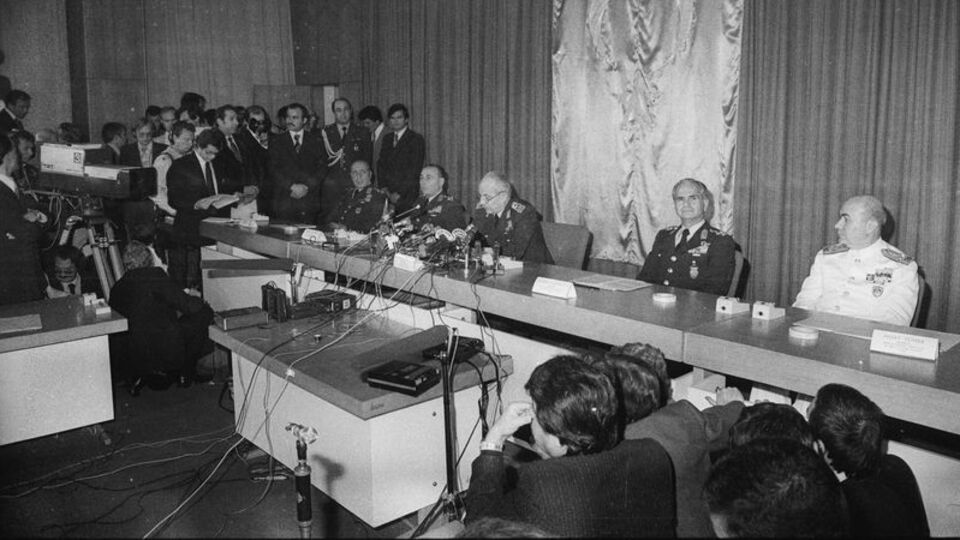 Demokrasinin unutulmayan kara lekesi: 12 Eylül darbesi