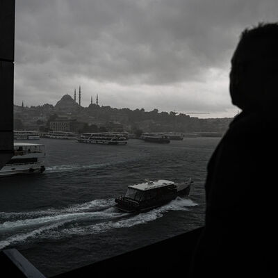 Meteoroloji'den gök gürültülü sağanak yağış uyarısı! Bu iller dikkat