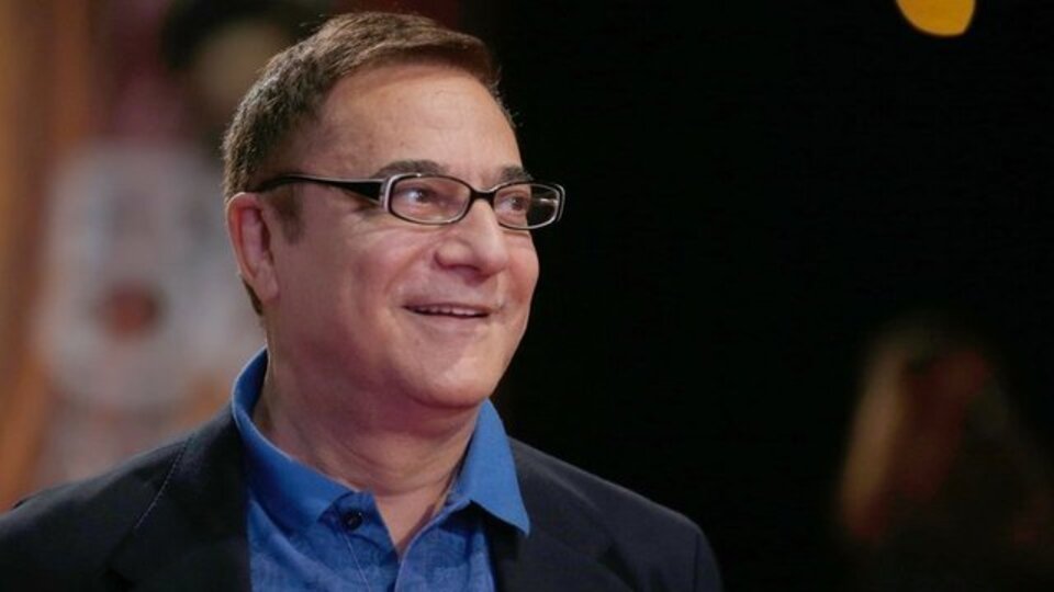 Mehmet Ali Erbil kendinden 40 yaş küçük sevgilisiyle yayına katıldı