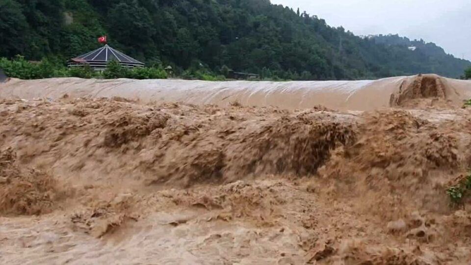 Valilikten sel uyarısı