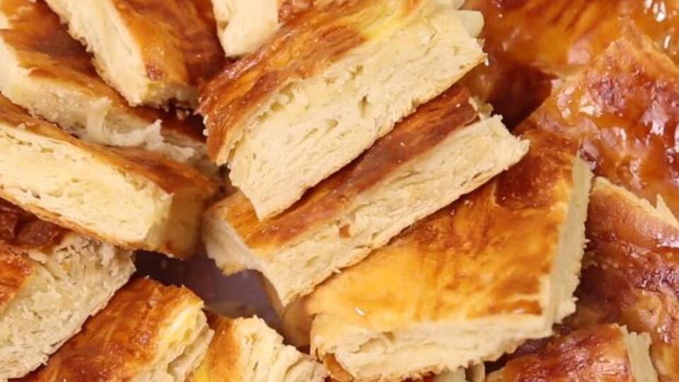 Yemelere doyamayacağınız kete tarifi!