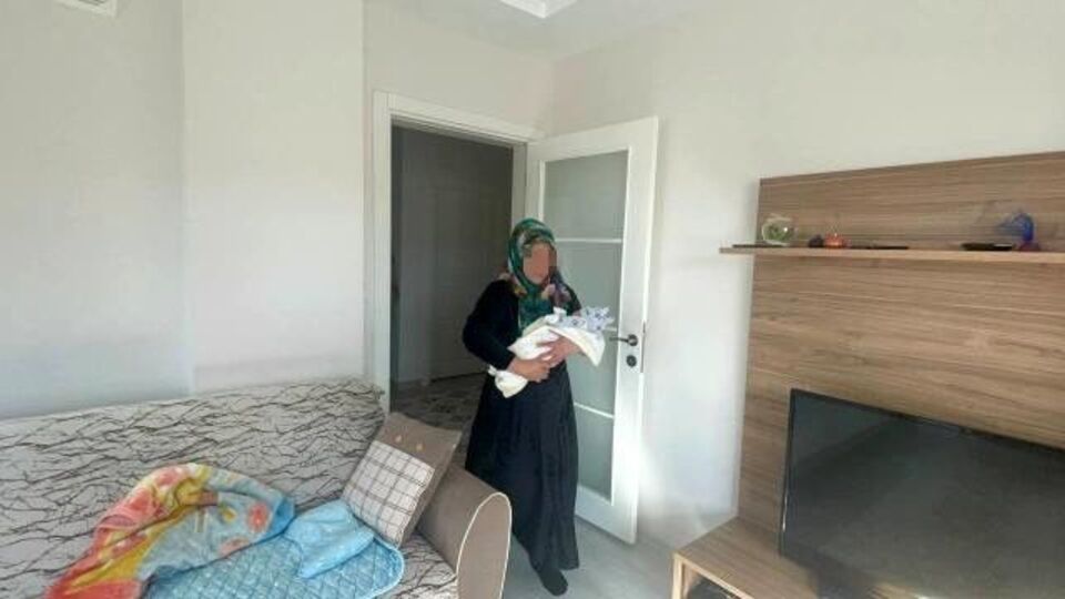 Bebeğini zehirlemek isteyen baba mağdur olduğunu öne sürdü