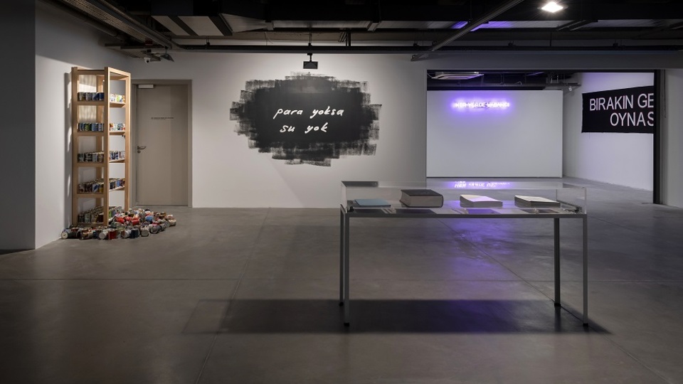 'Bedenin Mücadele Alanındır' sergisi açıldı