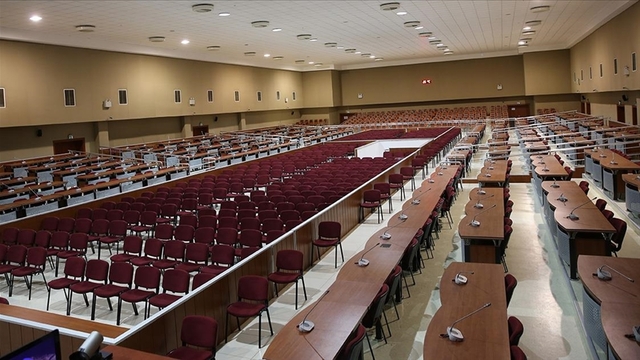 'Gri pasaport' soruşturmasında tutuklu kalmadı