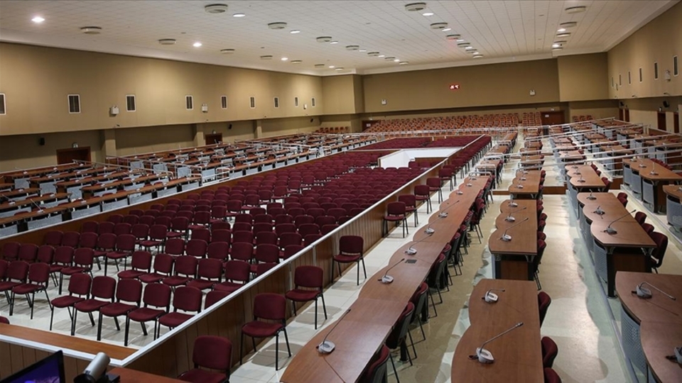 'Gri pasaport' soruşturmasında tutuklu kalmadı