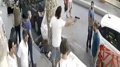 İstanbul'da silah çeken yabancı sınır dışı!