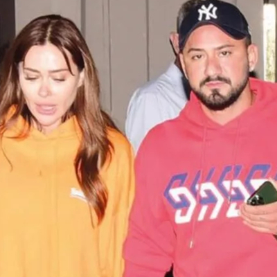 Yeni sevgilisiyle el ele!