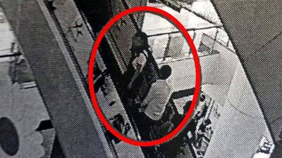 AVM'de uygunsuz görüntüye 15 yıl istendi