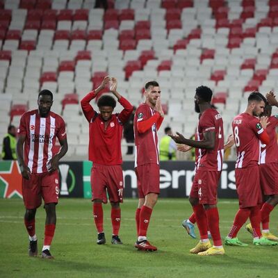 Sivasspor'un formaları kayboldu!