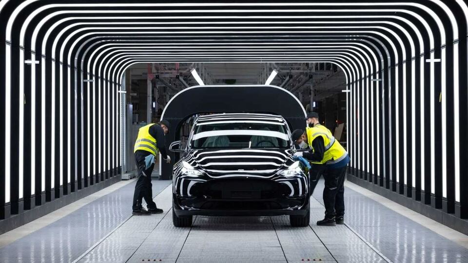 Tesla Almanya fabrikasından vazgeçebilir!