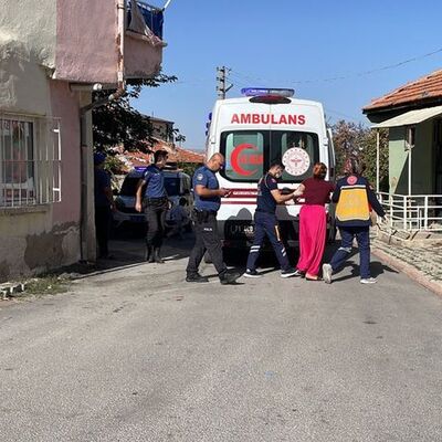 Dini nikâhla yaşadığı kadını kızgın yağ döküp yaktı