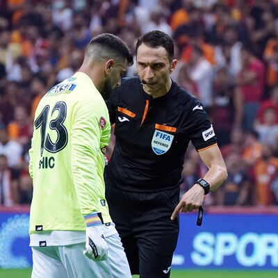 Sehic atıldı kaleye Adil geçti!