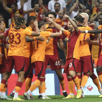 Aslan maç fazlasıyla lider!