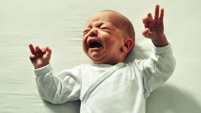 "2 aylık bebeklerine köfte veren var"