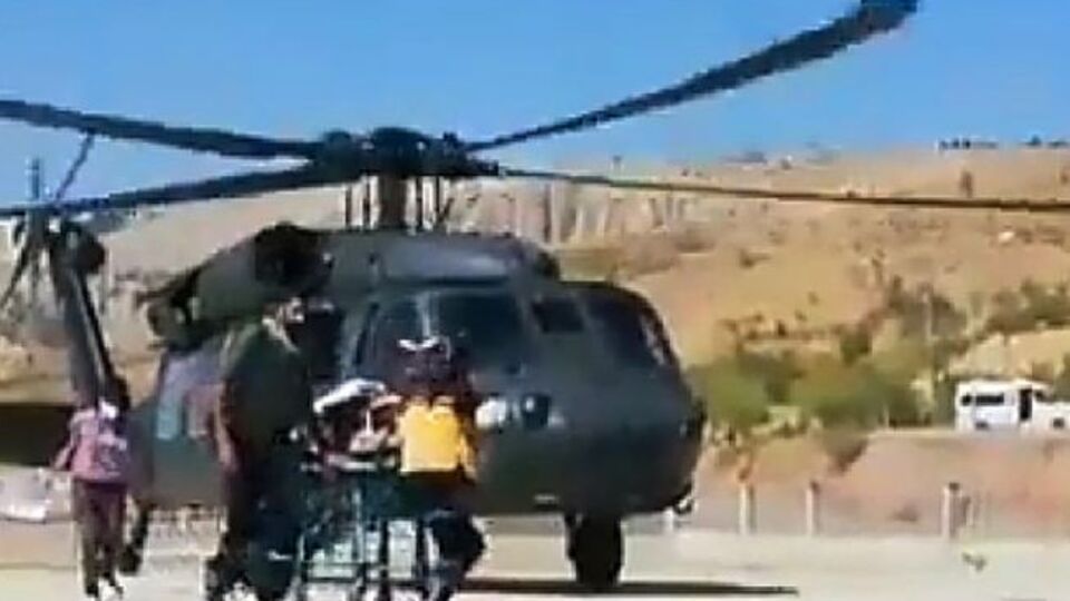 Ehliyetsiz sürücü yayaları ezdi!