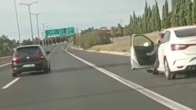 TEM'de maganda kâbusu! Aracını kapısı açıkken sürdü