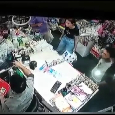 Çaldığı ürünü iade edip parasını istedi!