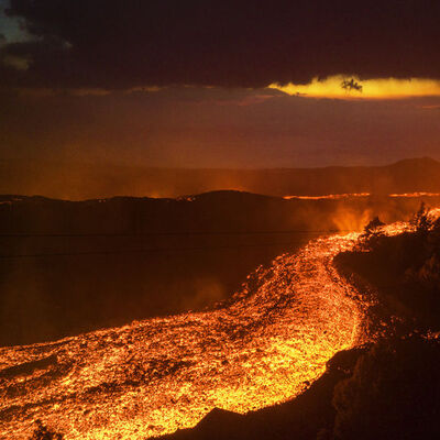 Yanardağ patlamasının 1. yılı: Yaralar sarılamadı