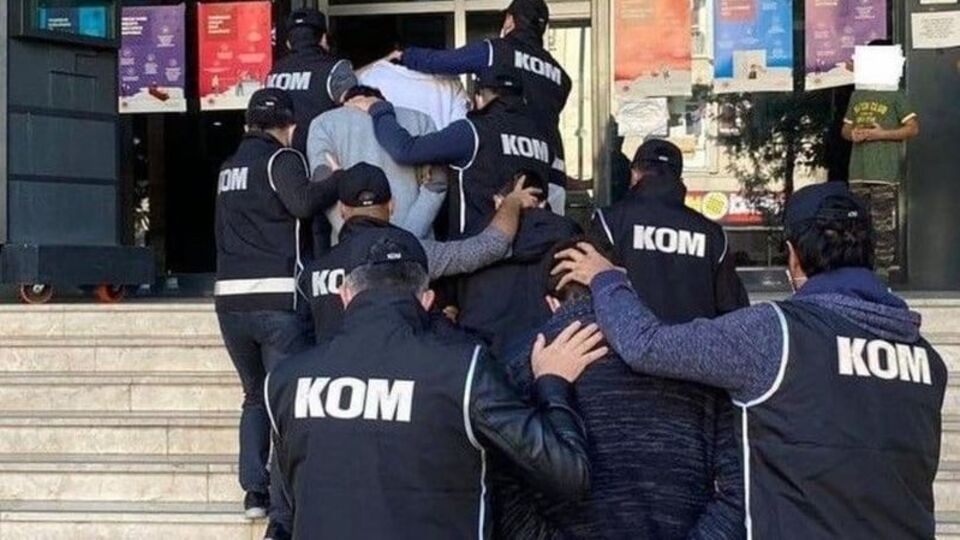 8 ilde FETÖ operasyonu! 15 gözaltı kararı