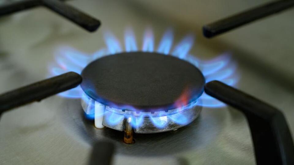 Hollanda'da gaz ve elektrik faturaları, Ukrayna savaşından önceki fiyattan ödenecek