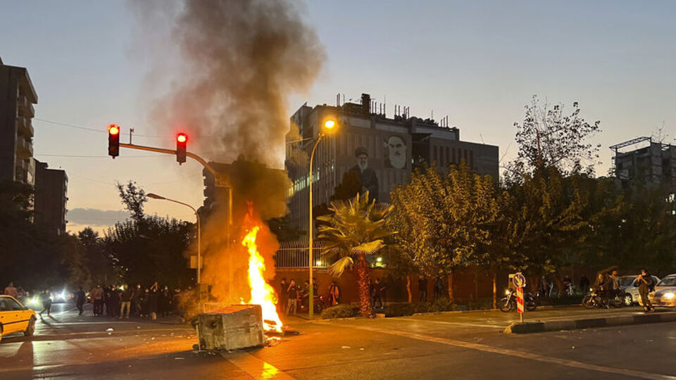 İran'da bu noktaya nasıl gelindi?
