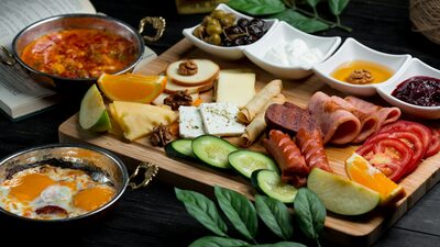 Bu besinler aç karnına tüketildiğinde...