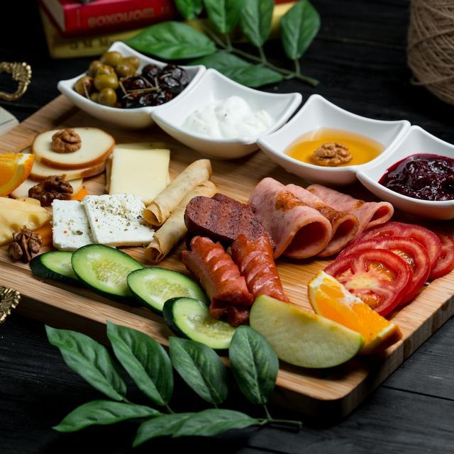 Bu besinler aç karnına tüketildiğinde...