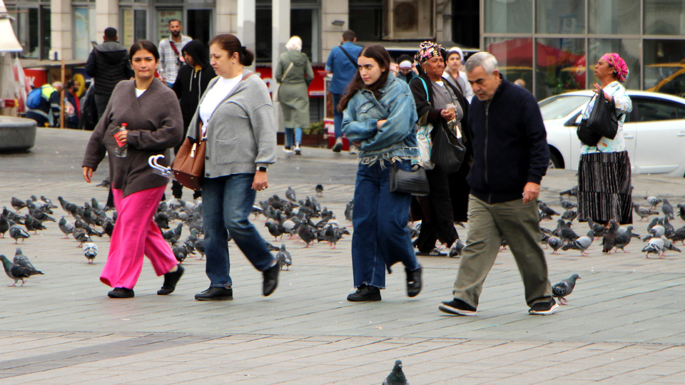 İstanbul'da kış provası! Sıcaklık 14 dereceye kadar düştü