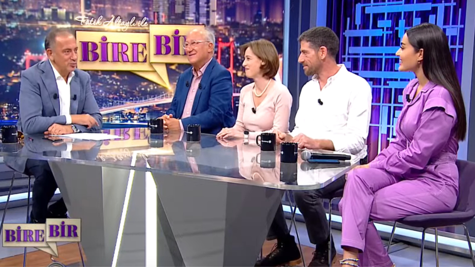 "Verdiğim yanıt Çağan Irmak'ı sandalyeden düşürdü!"